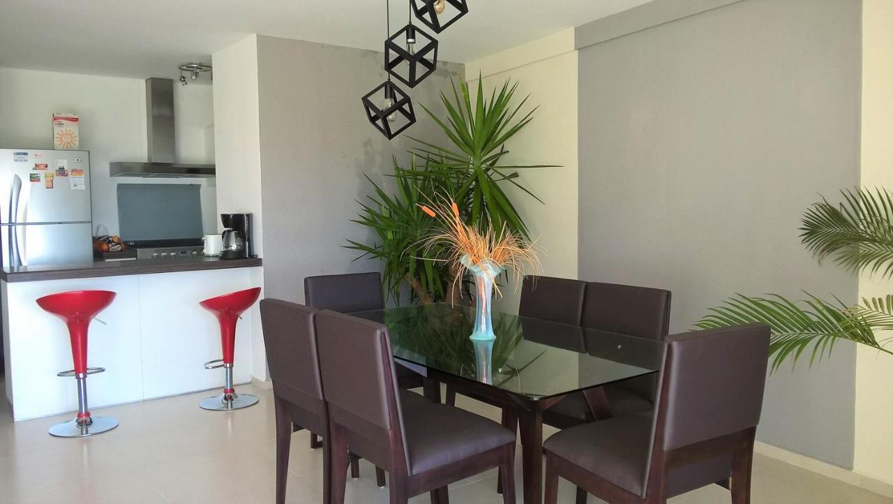 Swim The Caribbean & Work With A View Apartment Cancun Bagian luar foto