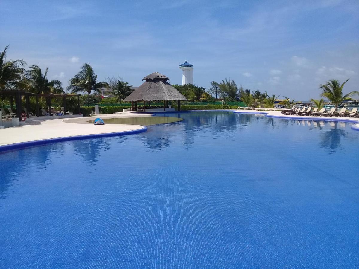 Swim The Caribbean & Work With A View Apartment Cancun Bagian luar foto