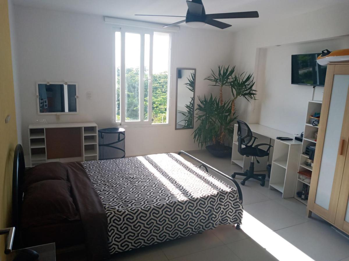 Swim The Caribbean & Work With A View Apartment Cancun Bagian luar foto